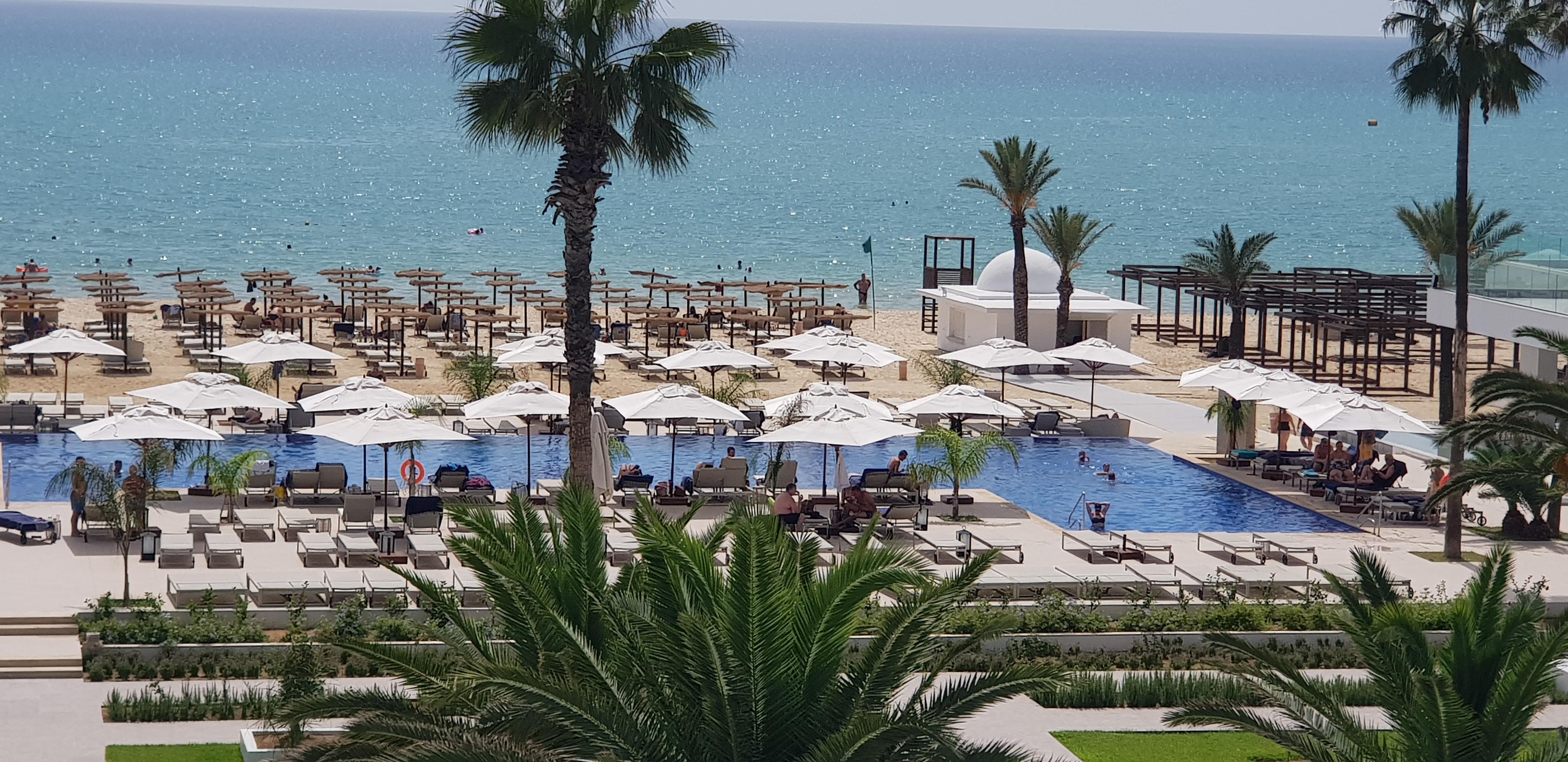 Les Orangers Garden Villas And Bungalows Ultra All Inclusive Hammamet Eksteriør billede The beach at the hotel