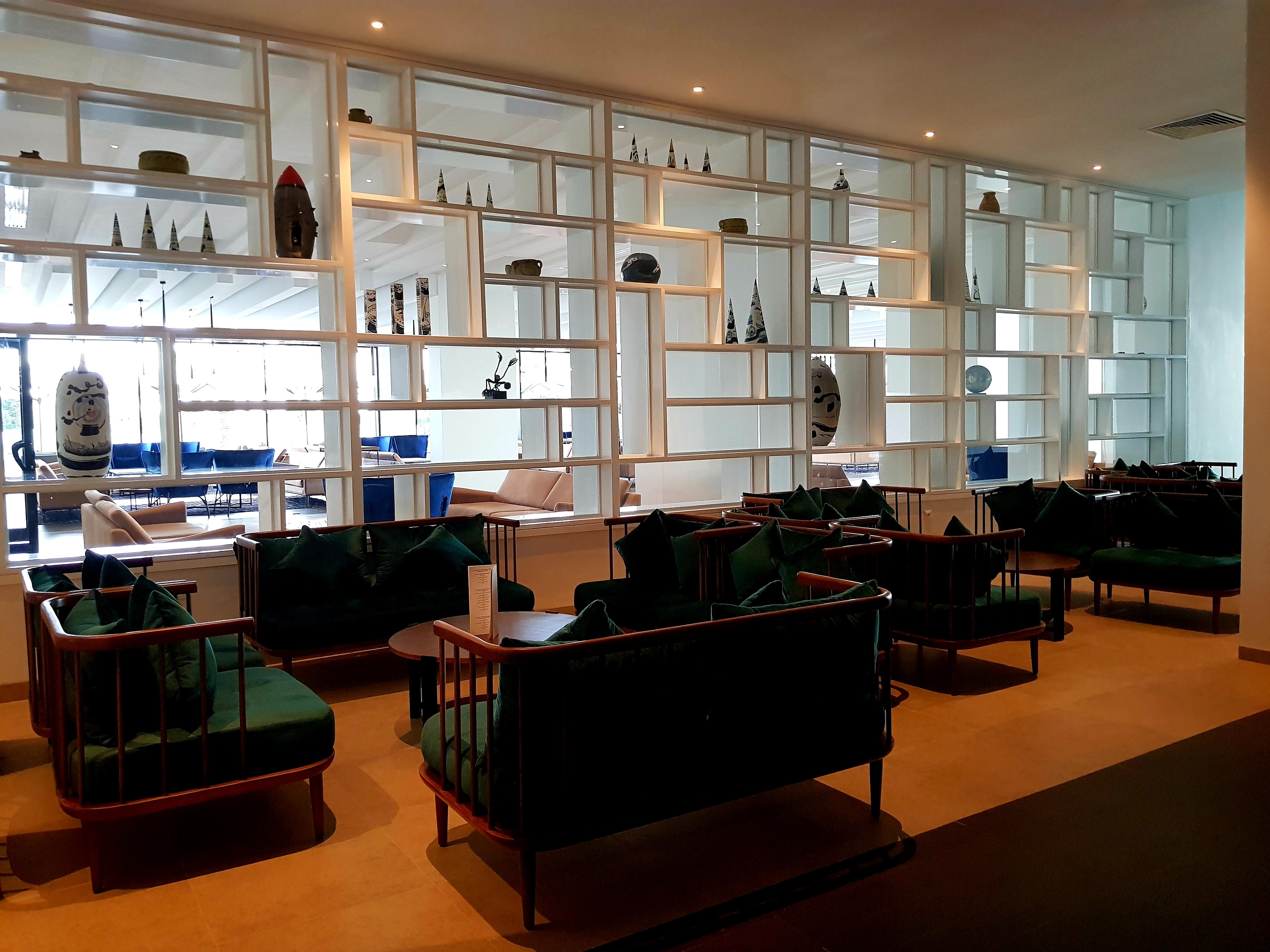 Les Orangers Garden Villas And Bungalows Ultra All Inclusive Hammamet Eksteriør billede The lounge at the airport