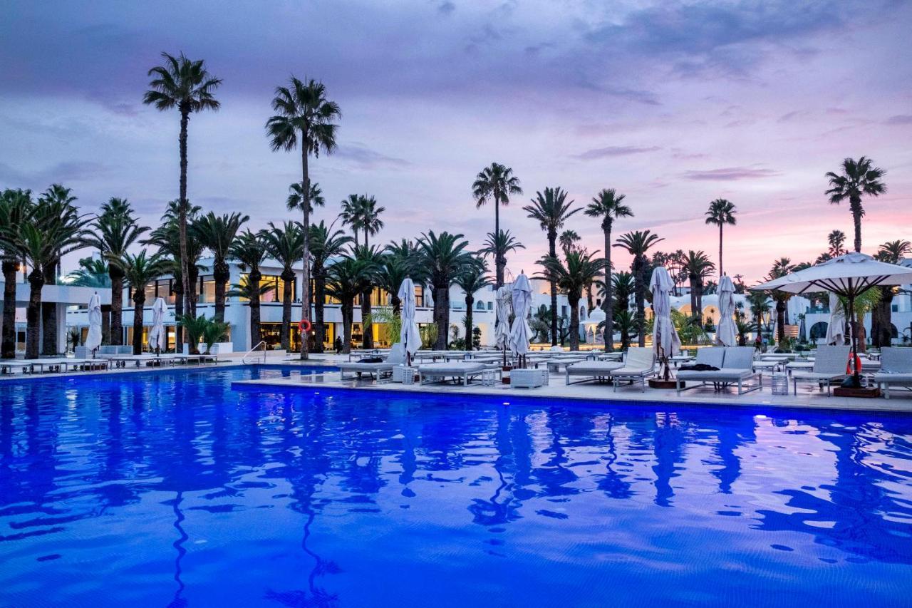 Les Orangers Garden Villas And Bungalows Ultra All Inclusive Hammamet Eksteriør billede The swimming pool at the hotel